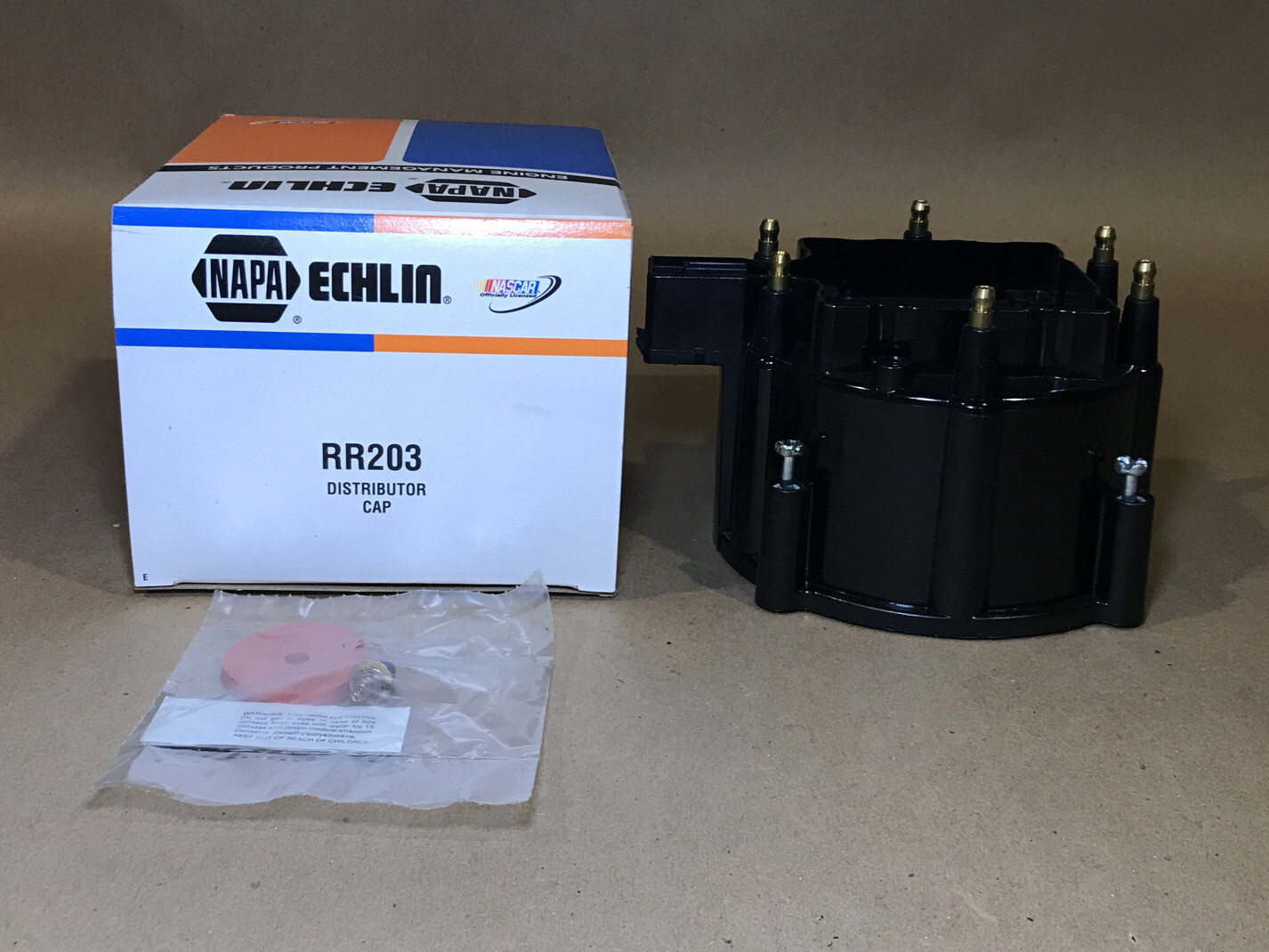 NAPA Echlin Distributor Cap RR203