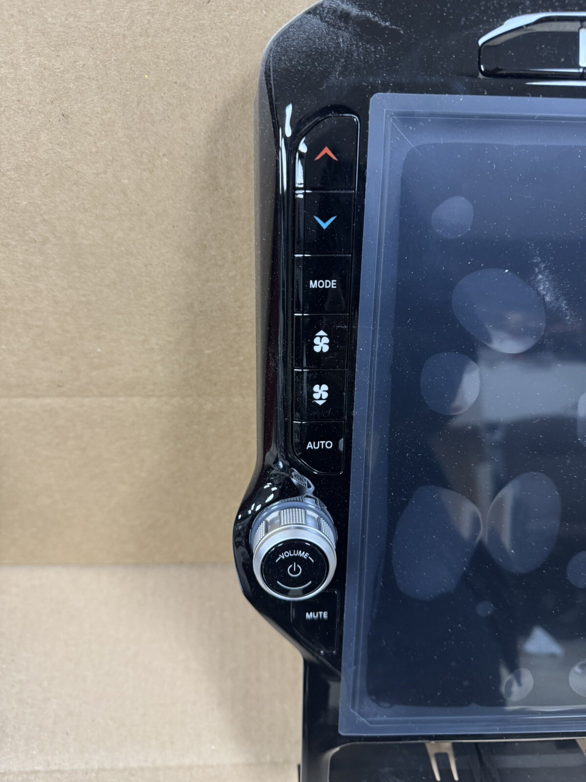 22 23 24 Dodge Ram Navigation DISPLAY RADIO Center Stack 12" Uconnect 5 OEM