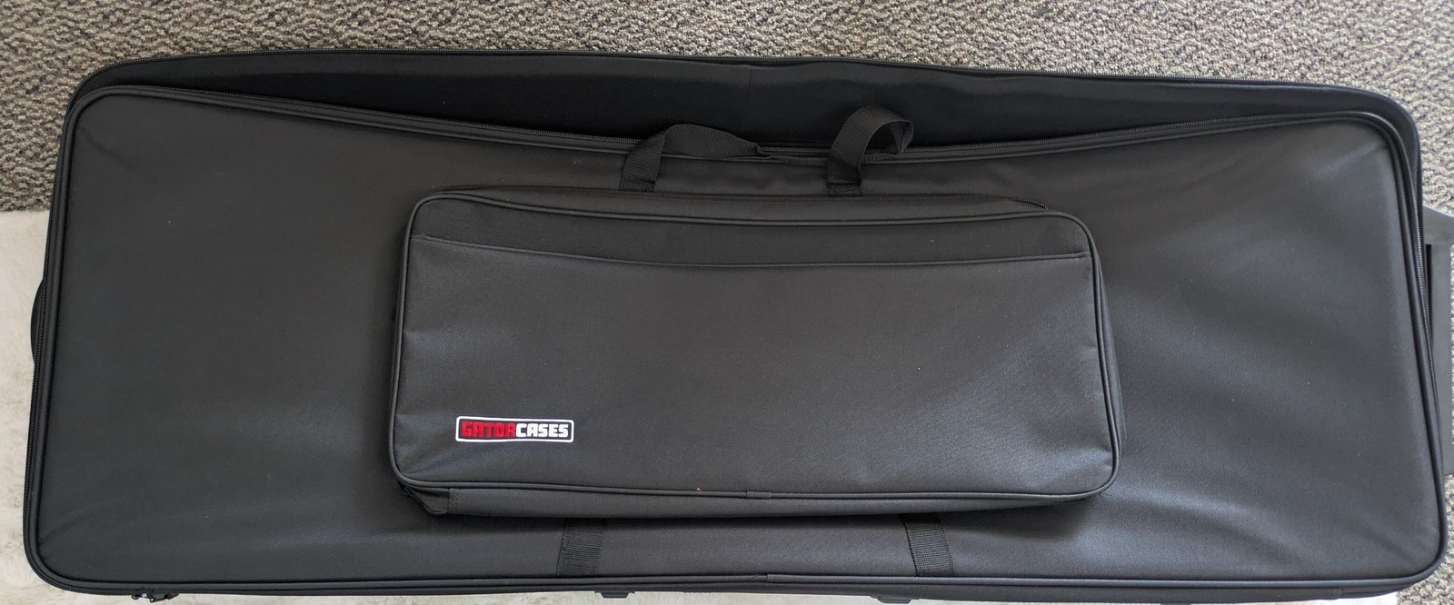 Gator Cases Model GK-88 Slim Lightweight Keyboard Case on Wheels