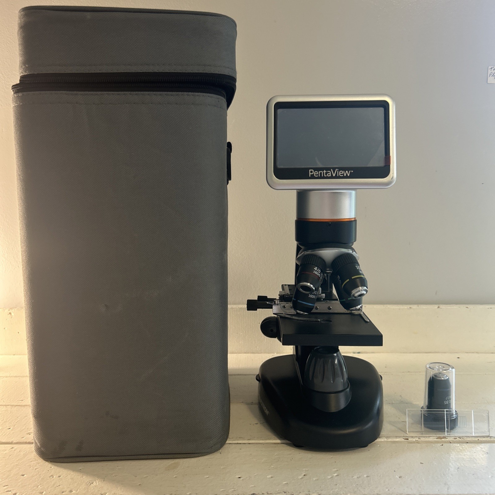 Celestron PentaView LCD Digital Microscope Portable Cordless SD Card Carry Case