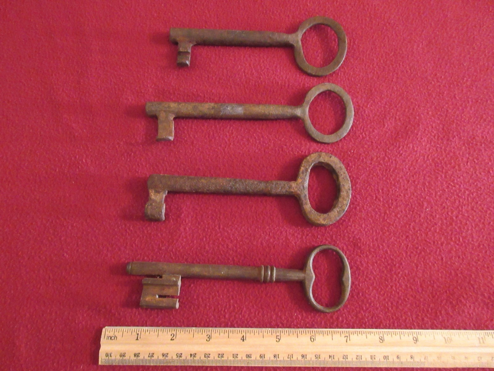 (4) Vintage Iron Large Skeleton Key Jail/HAND FORGED ORIGINAL EACH APPROX. 7''
