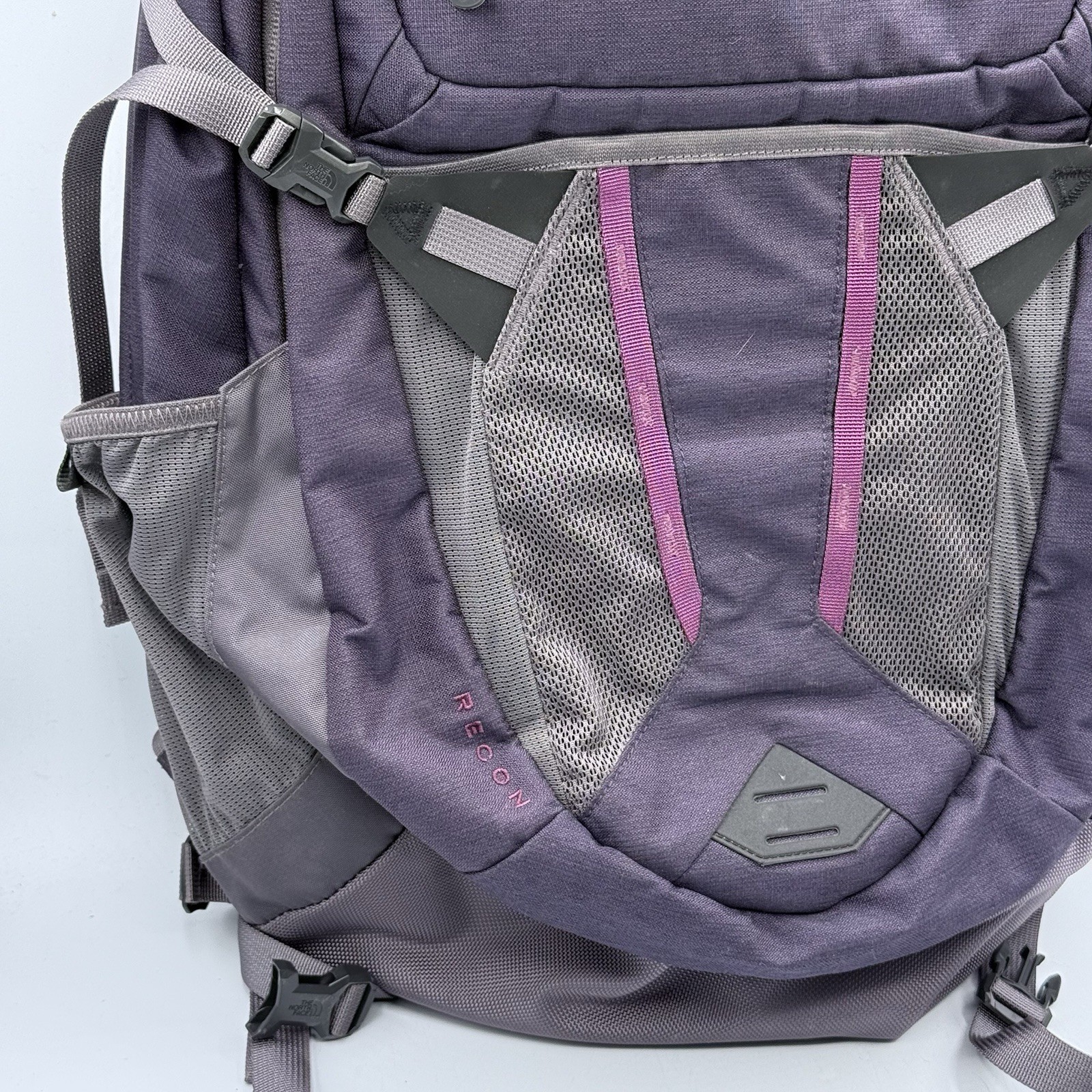 The NorthFace Recon Purple Backpack Flexvent School/Hiking/Gym Lightly Used
