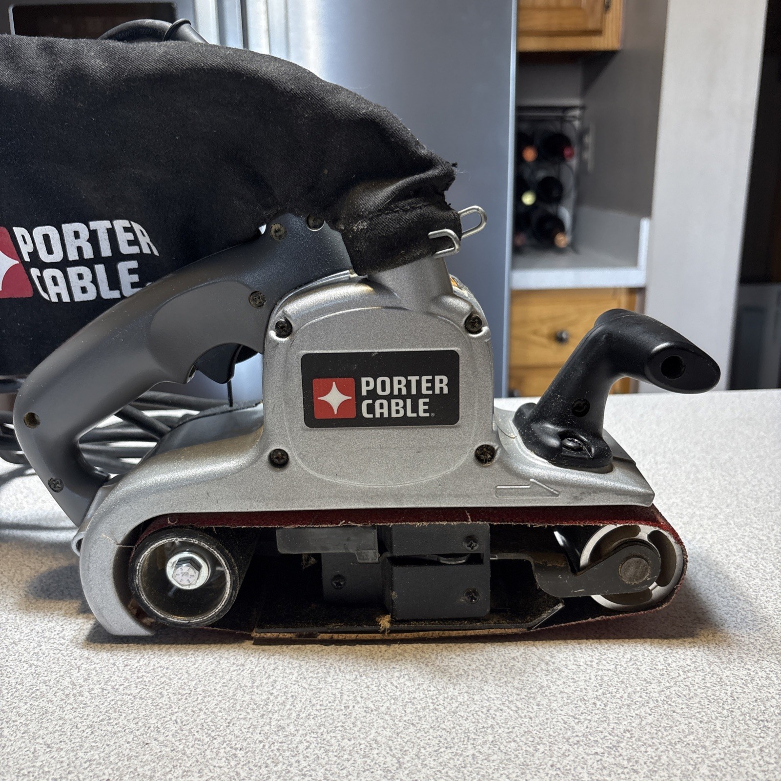 Porter Cable 352vs variable speed belt sander 3"x21" with bag