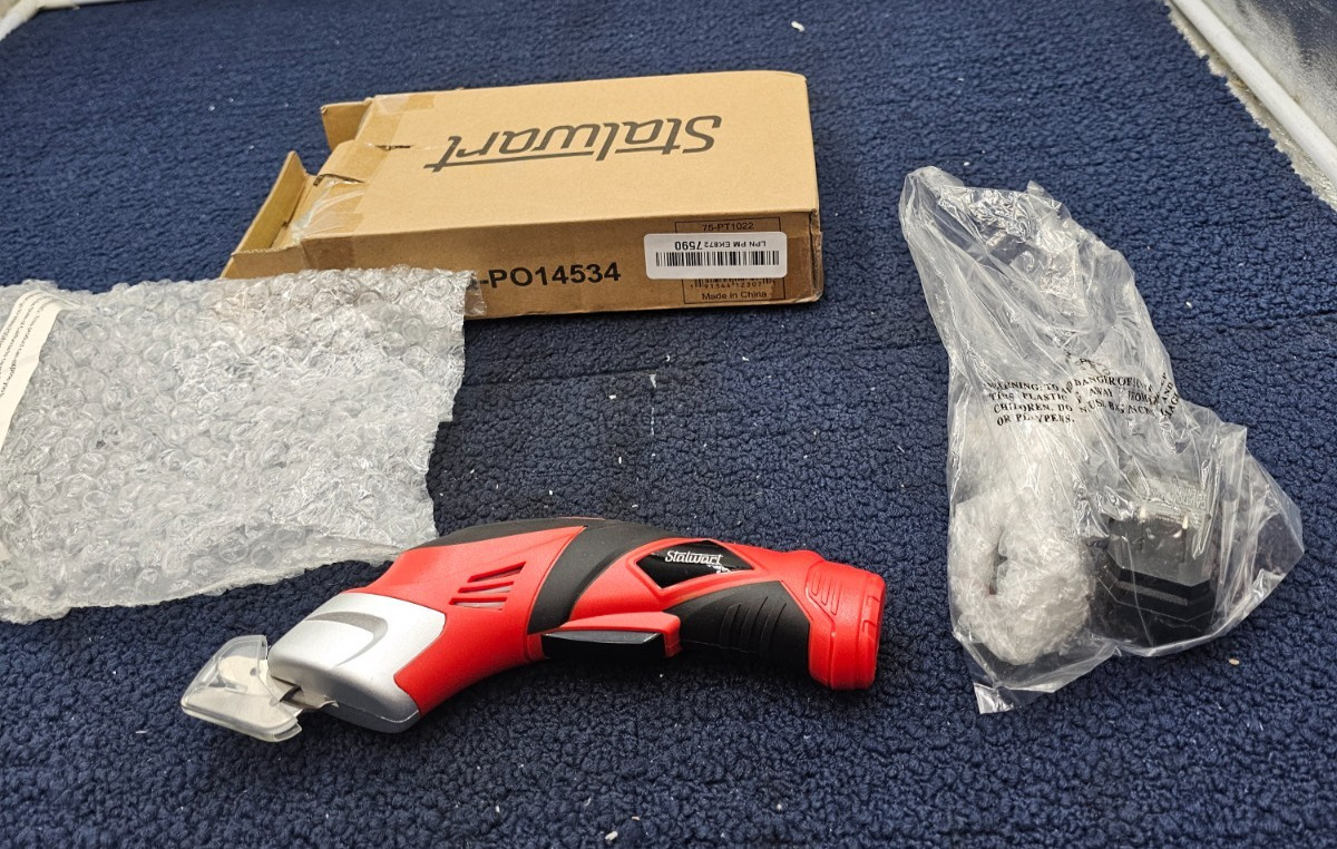 Stalwart 75-PT1022 Cordless Rechargeable Electric Scissor For Fabric, Leather
