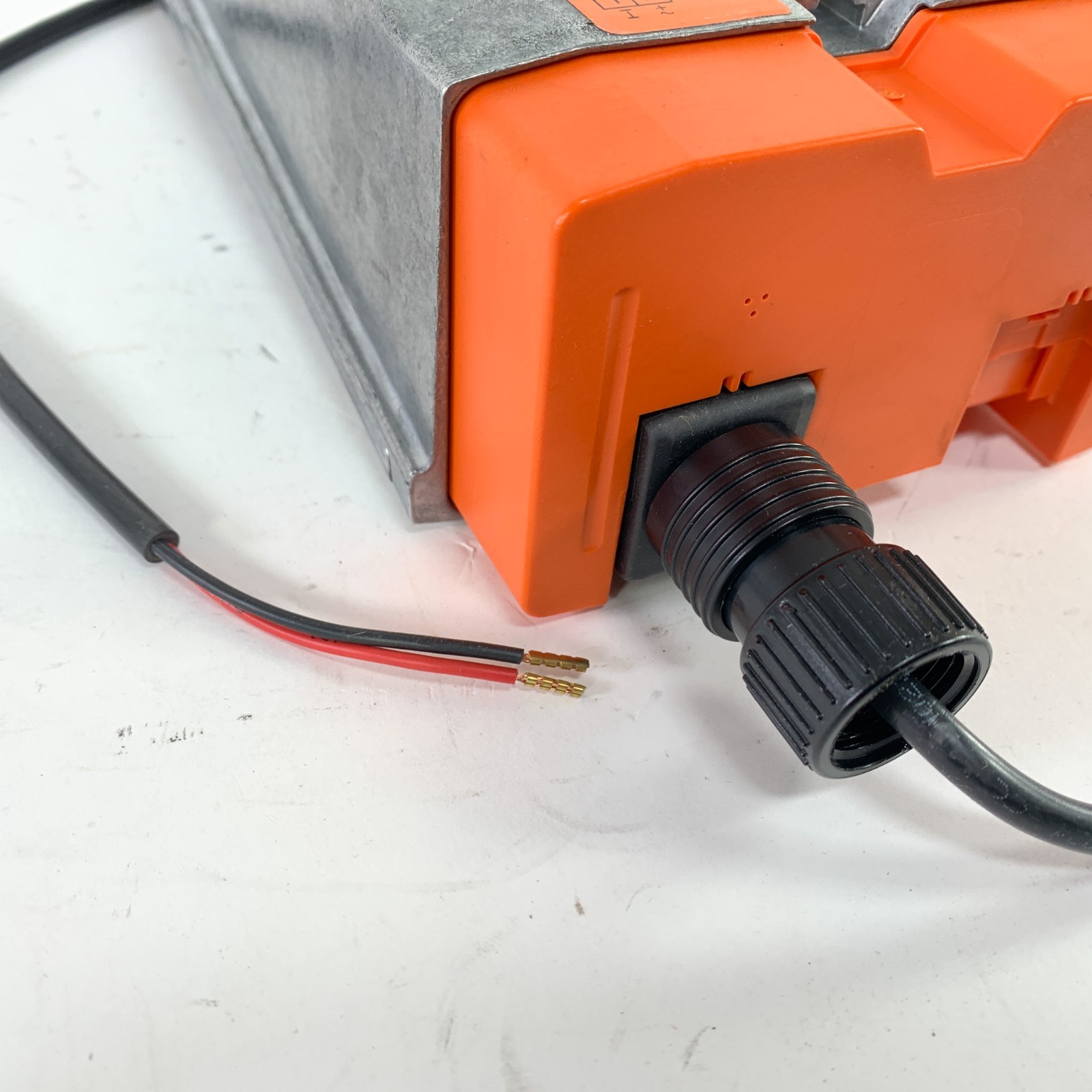 Belino EFB24 Damper Actuator 24v 270 in-lb Spring Return