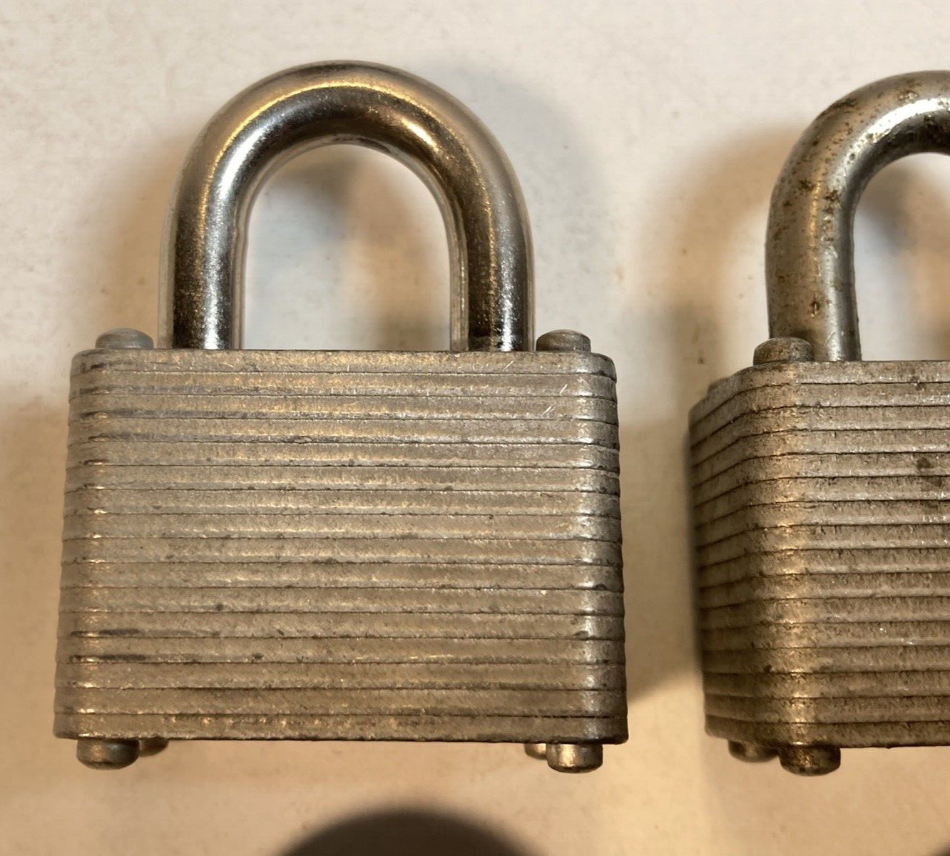 Master Lock No. 22 Padlocks Lot - Keyed Same - 4 Locks - 2 Keys - Milwaukee