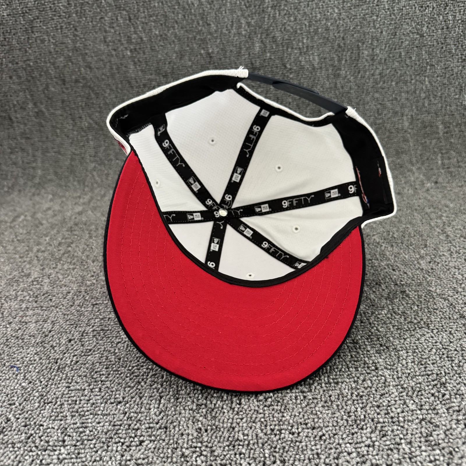 New Era Melbourne Demons 9FIFTY Snapback White Navy AFL Hat OS