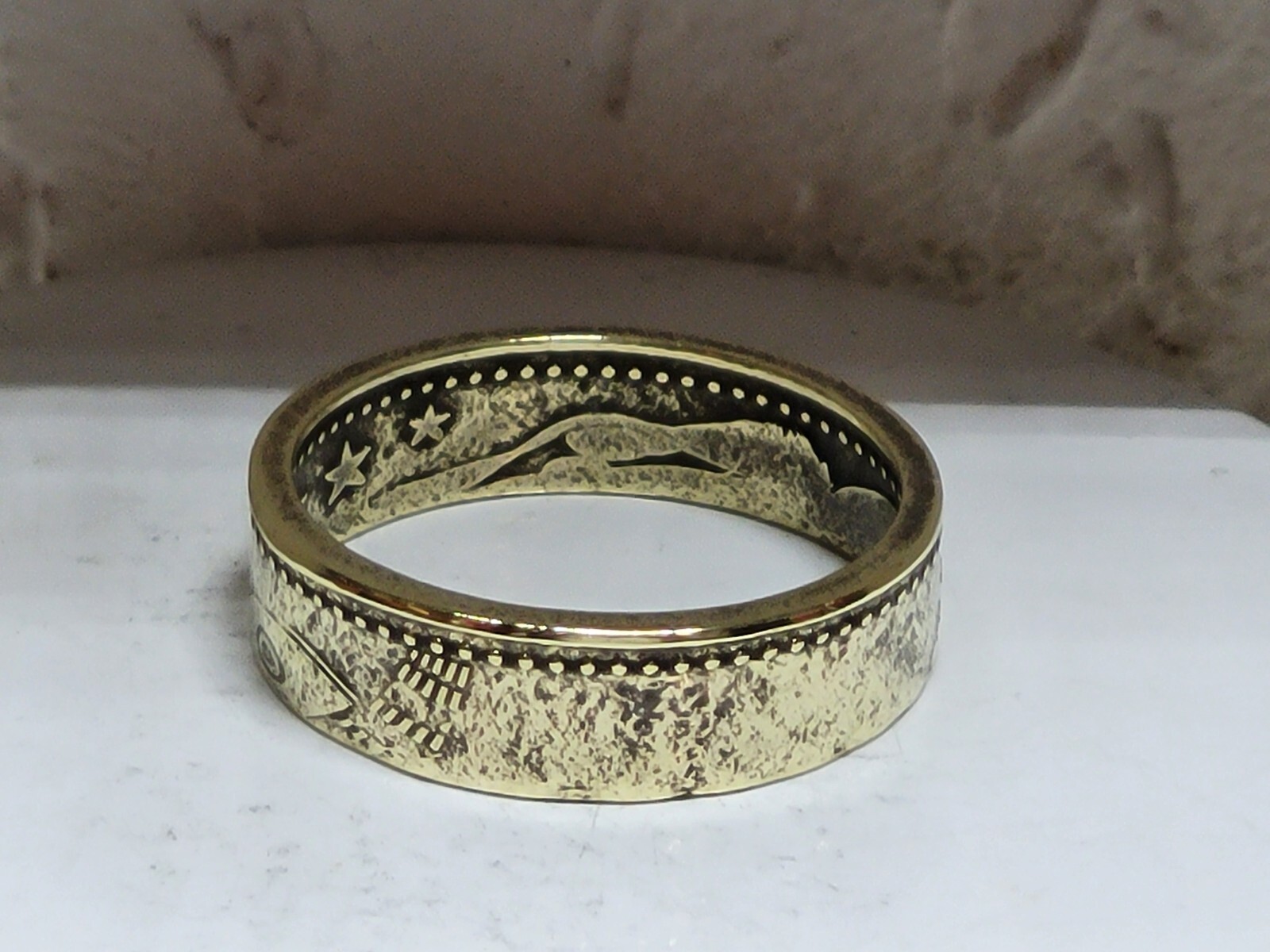 CHUCK e CHEESE - 2018 - Size 11 Token Coin Ring