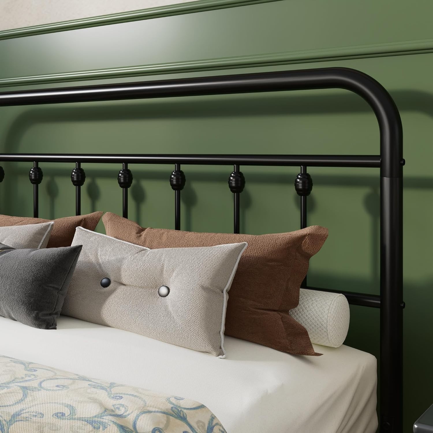 Queen Size Metal Platform Bed Frame with Victorian Style Iron-Art Headboard and