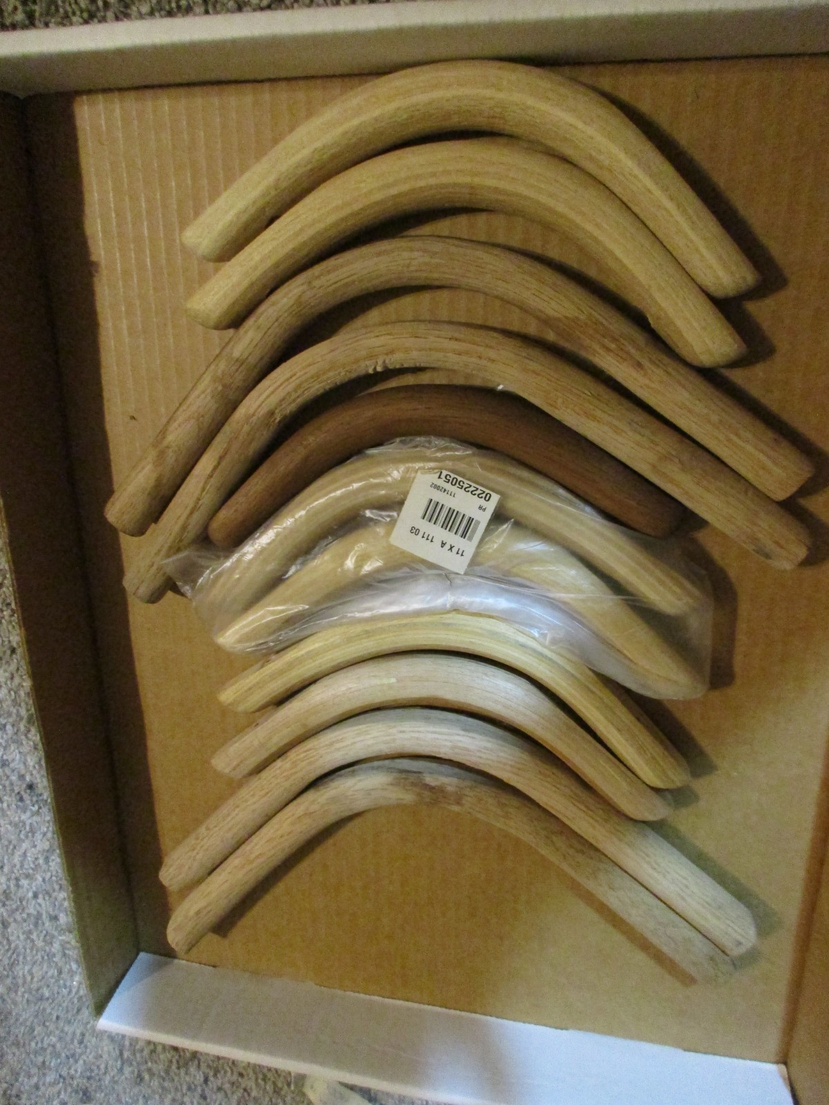 Lot of 11  Unfinished Bent Oak Chair Bracing Hip Hugger Brackets Braces