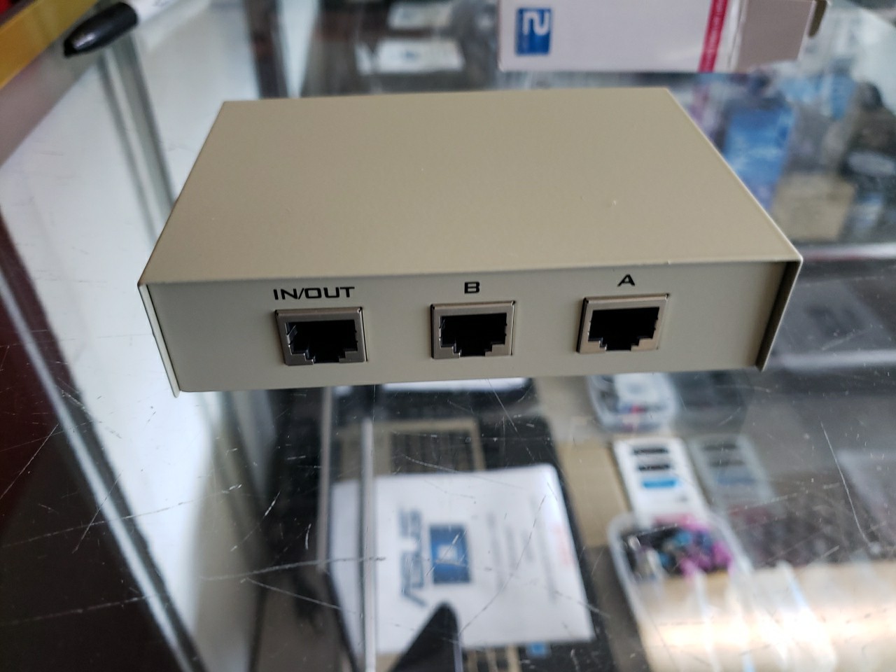 new RJ45 Network Switch 2x Splitter Selector free ship