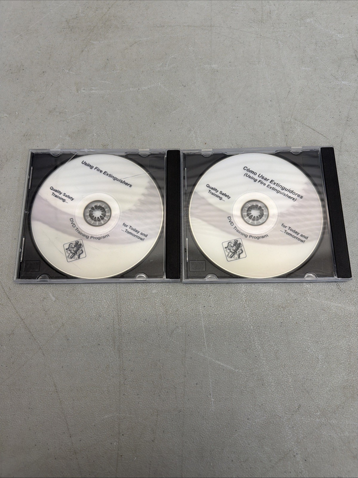 MARCOM V0000469EM Fire Extinguishers Training DVD's English and Spanish