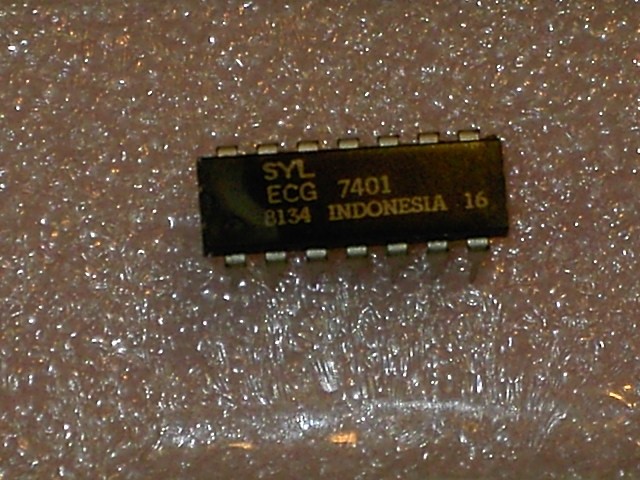 SN 7401 Quad 2 Input Nand Gate O.C. Lot of 5 pcs
