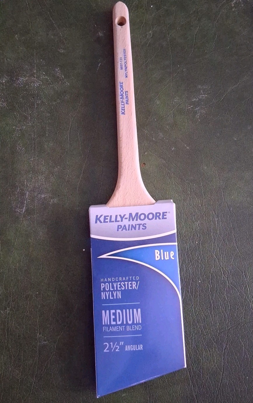 Kelly Moore 2 1/2” Sash Paint Brush Polyester/ Nylin Angular Blue