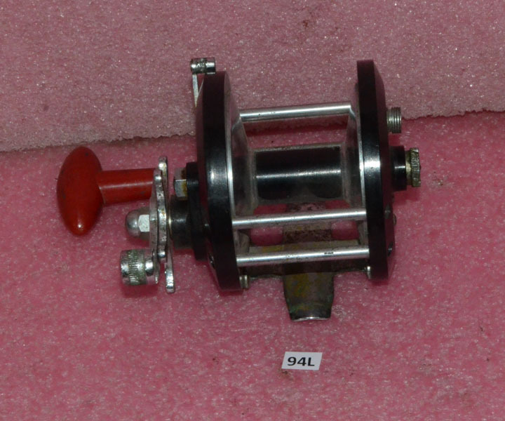 Vintage Horrocks Ibbotson Utica N.Y Fishing Reel Sea King 725.