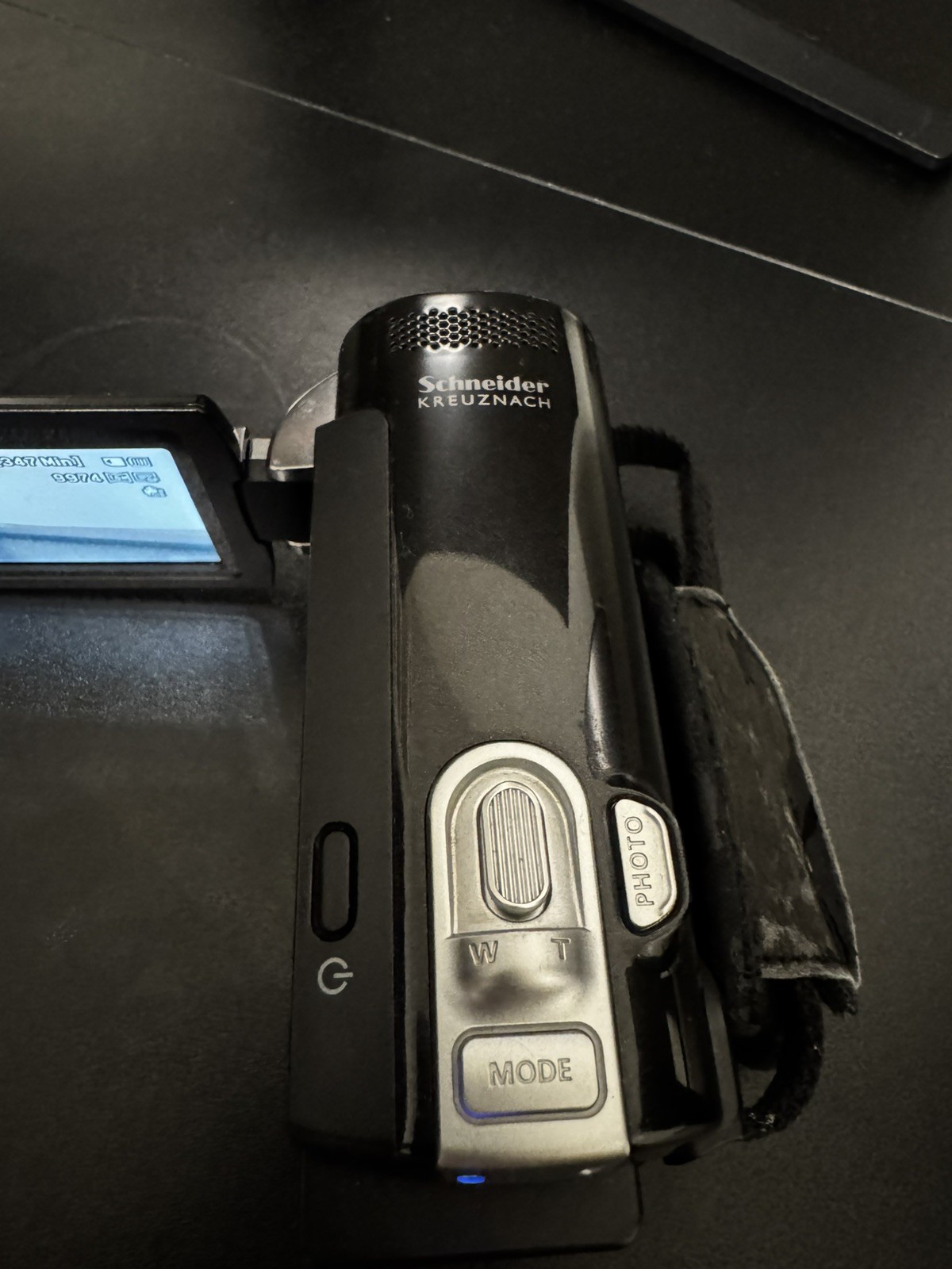 SAMSUNG six-f40 FLASH MEMORY SD CAMCORDER RED