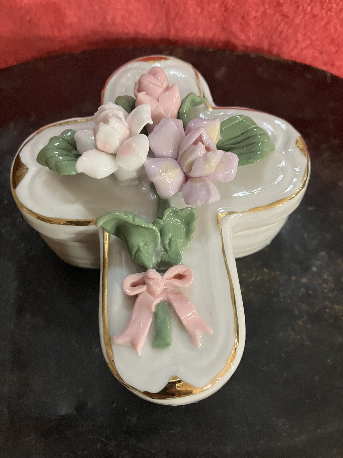 *Enesco Cross Trinket Box. DWK59
