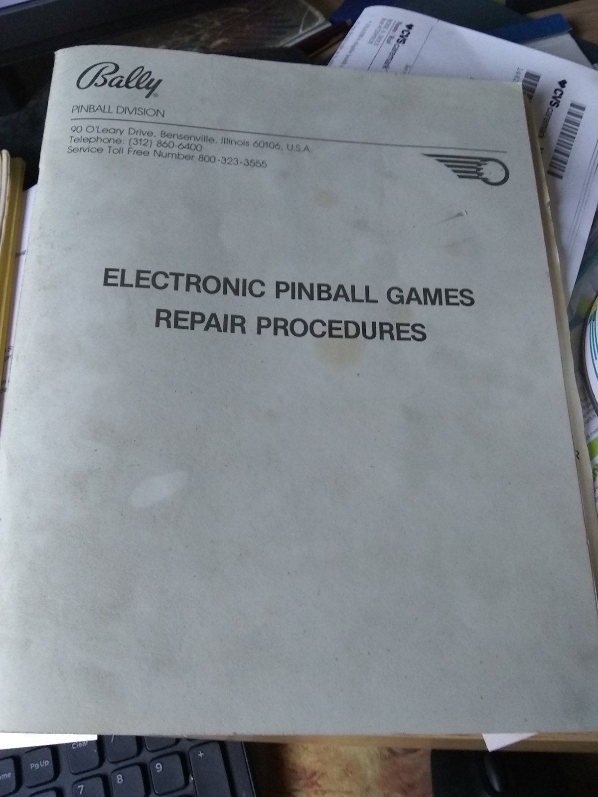 1980 Space Invaders wide body pinball maching