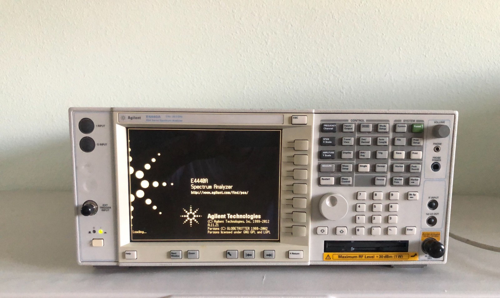 Agilent E4440A PSA Series Spectrum Analyzer 3Hz to 26.5 GHz Opt:1DS/219/226/266+