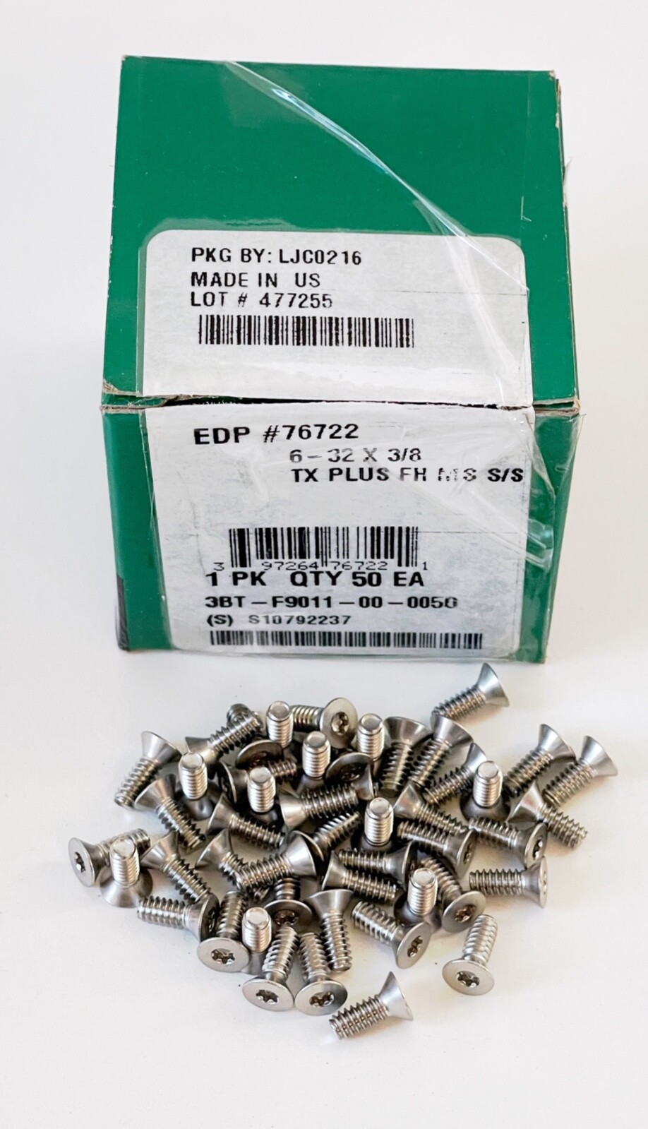 (50) STANLEY 6-32 X 3/8" TORX PLUS 18-8 Stainless Steel Machine Screw Flat Head