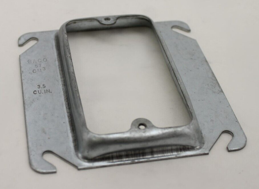 Raco 57 cm³ 3.5 cu. in. Square Device Cover