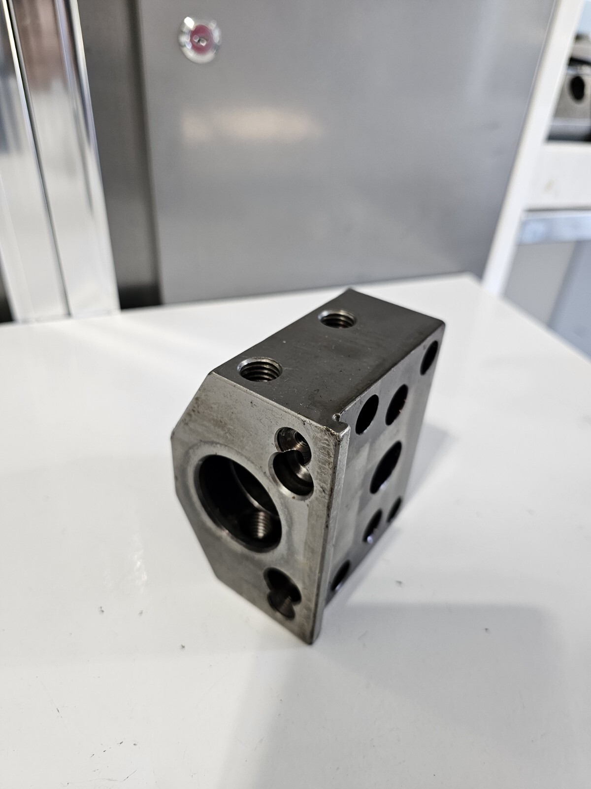 1-1/2" ID TURRET TOOL BLOCK OKUMA LB 80MM x 45MM SIMILIAR TO TRUDEX A118-8435
