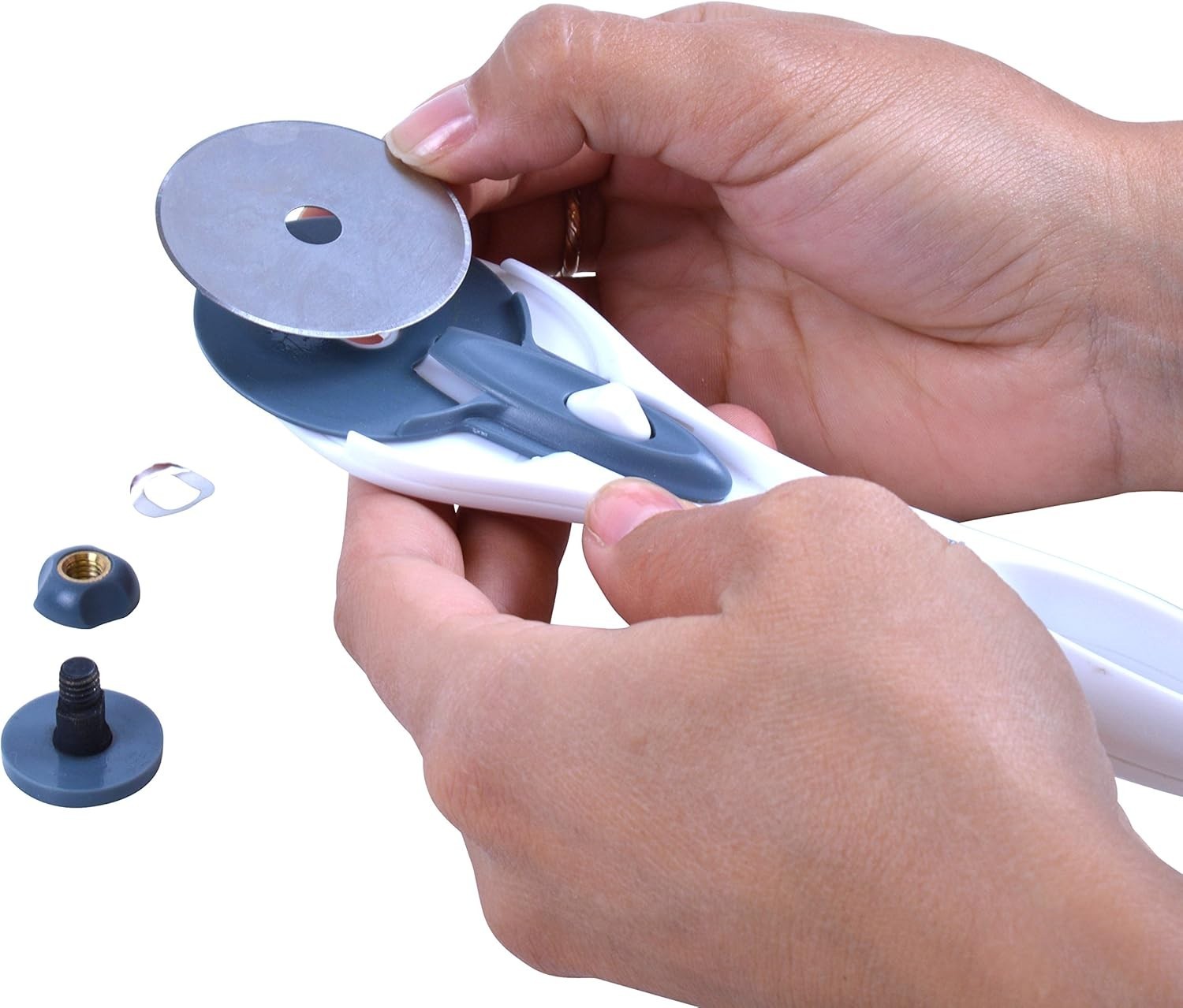 High-Performance 45mm Titanium Bonded Replacement Blade for Every Crafting Need