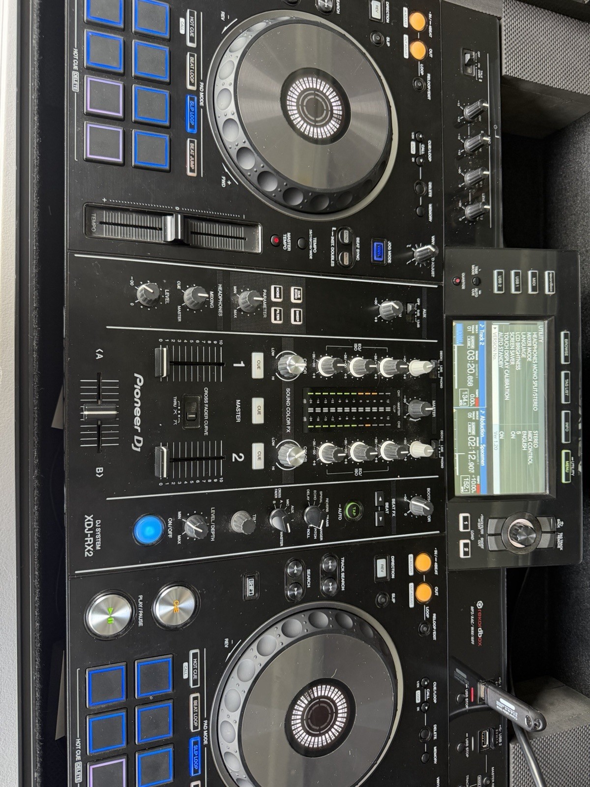 Pioneer DJ XDJ-RX2 2-Deck 2-Channel DJ Controller Built-In Sound Card FX