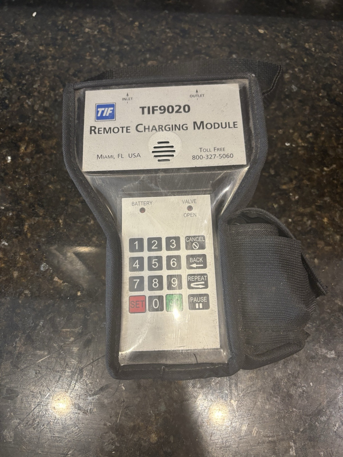 TIF Instruments 9020 Remote Charging Module In Case WORKS TESTED TIF9020