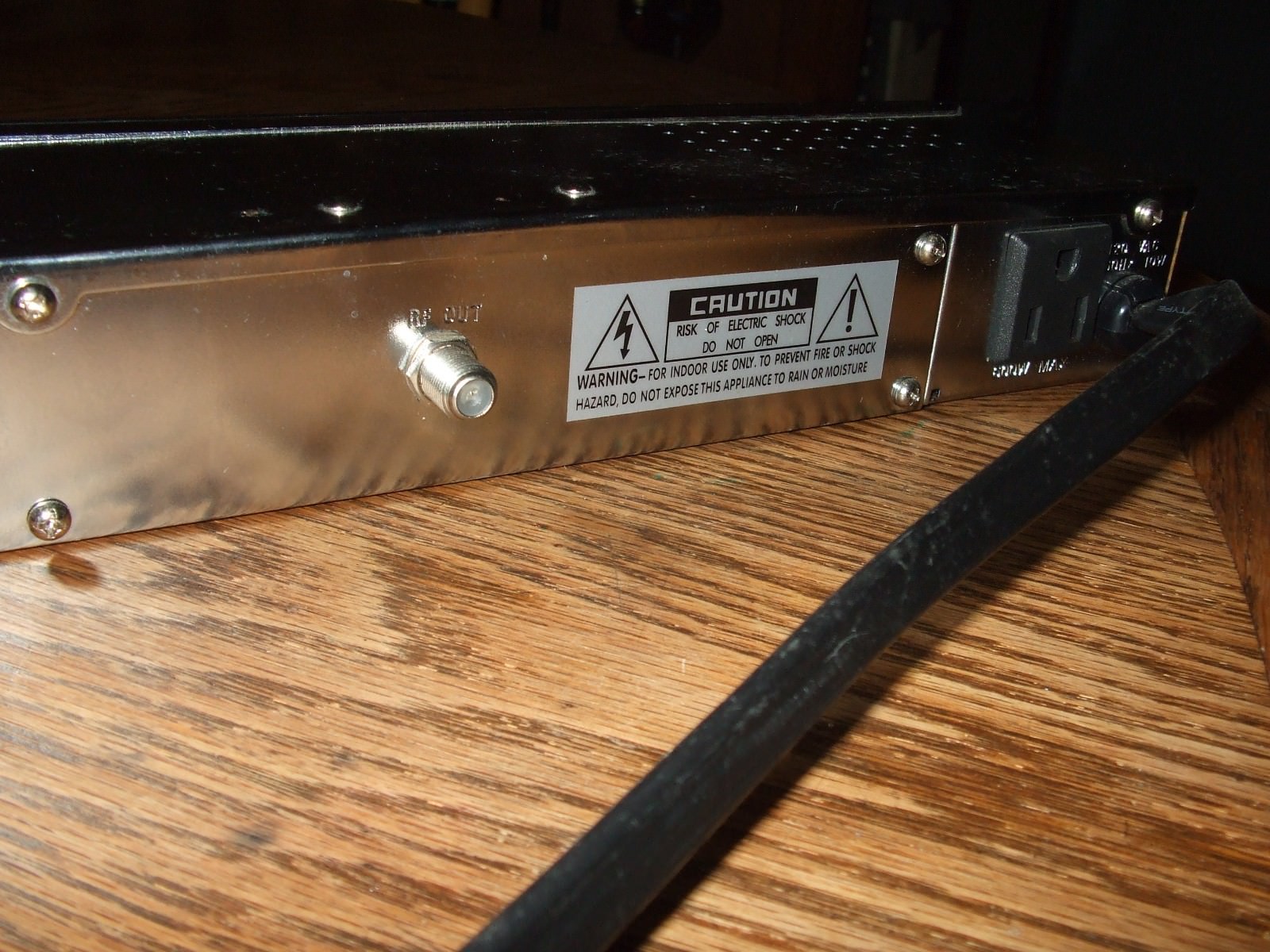 TRADEWIND INTERNATIONAL RACK MOUNT PRM55 AUDIO VIDEO MODULATOR