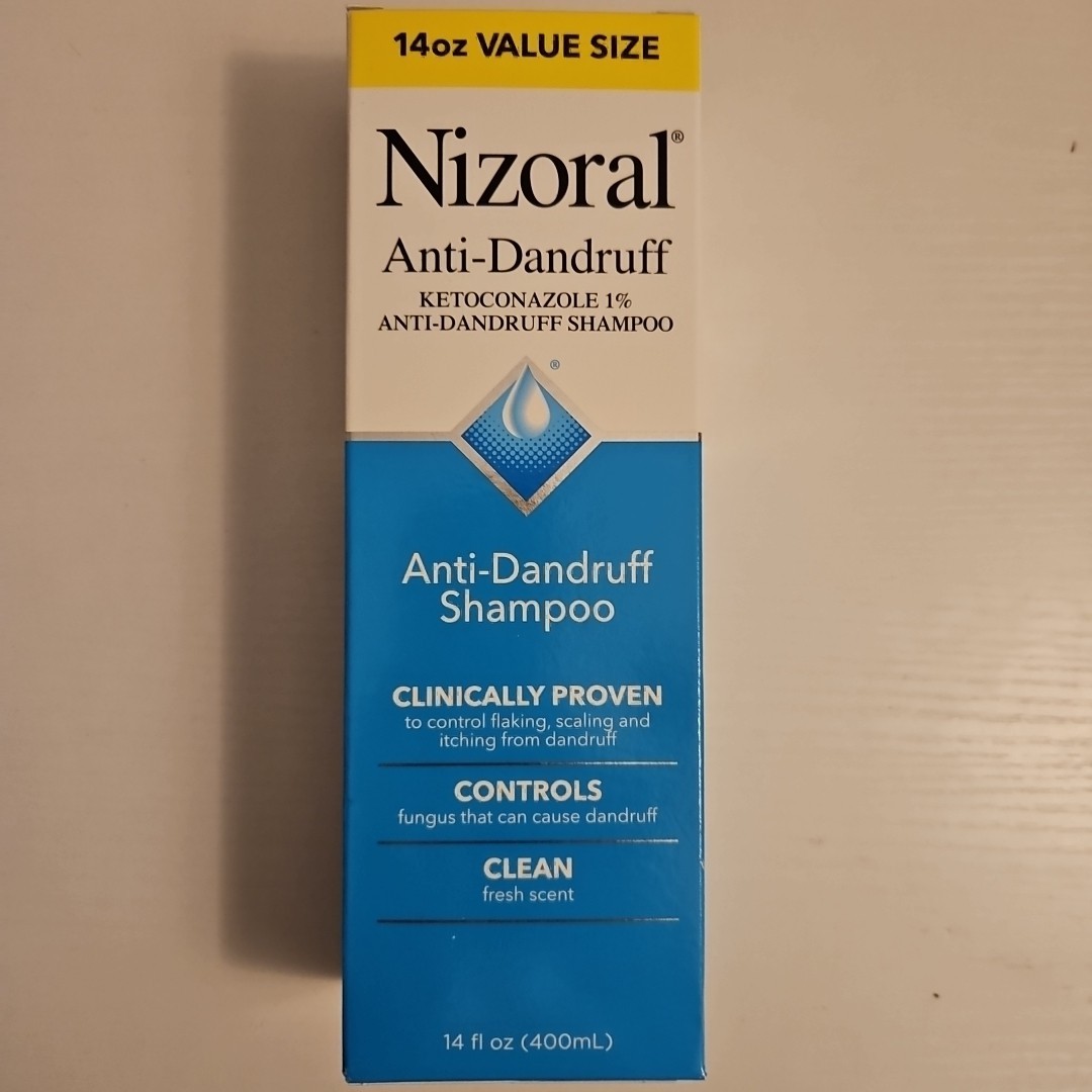 Anti-Dandruff Shampoo Cleans & Controls 14 oz Exp 2027+