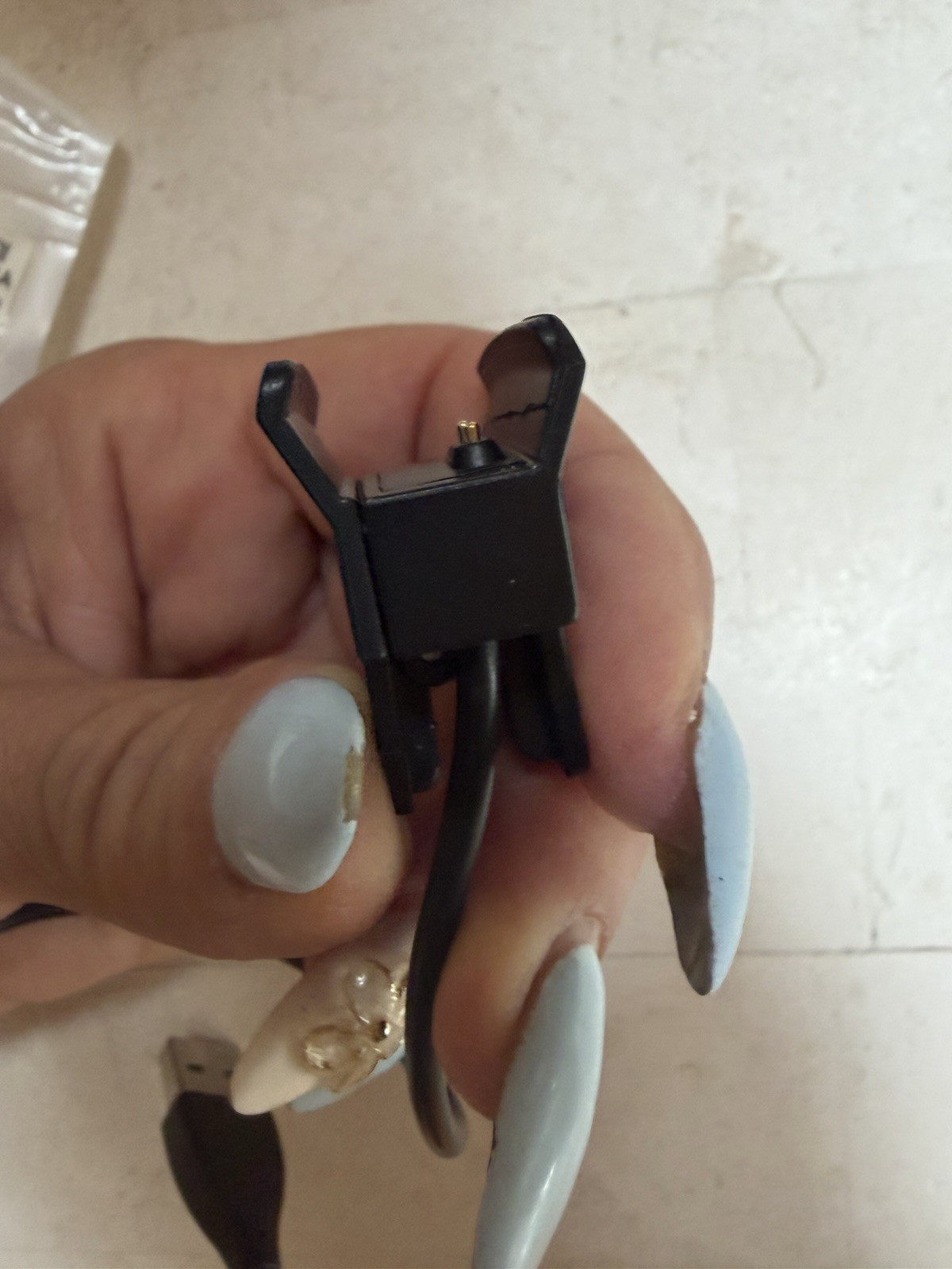 fitbit charge 2 charger cable