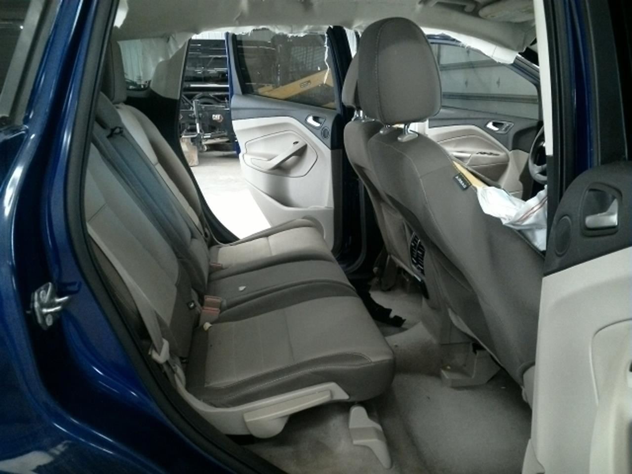 Driver Left Front Spindle/Knuckle Fits 13-19 ESCAPE 104787980