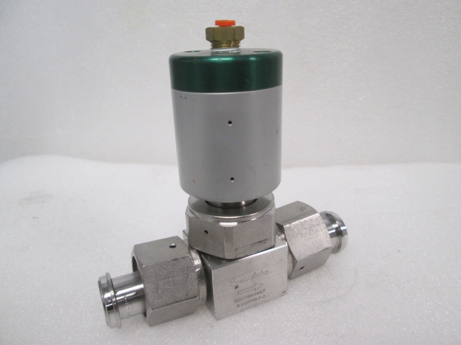 Swagelok, 6LV-DFFR8-P-O, 1/2" MVCR Valve, Used