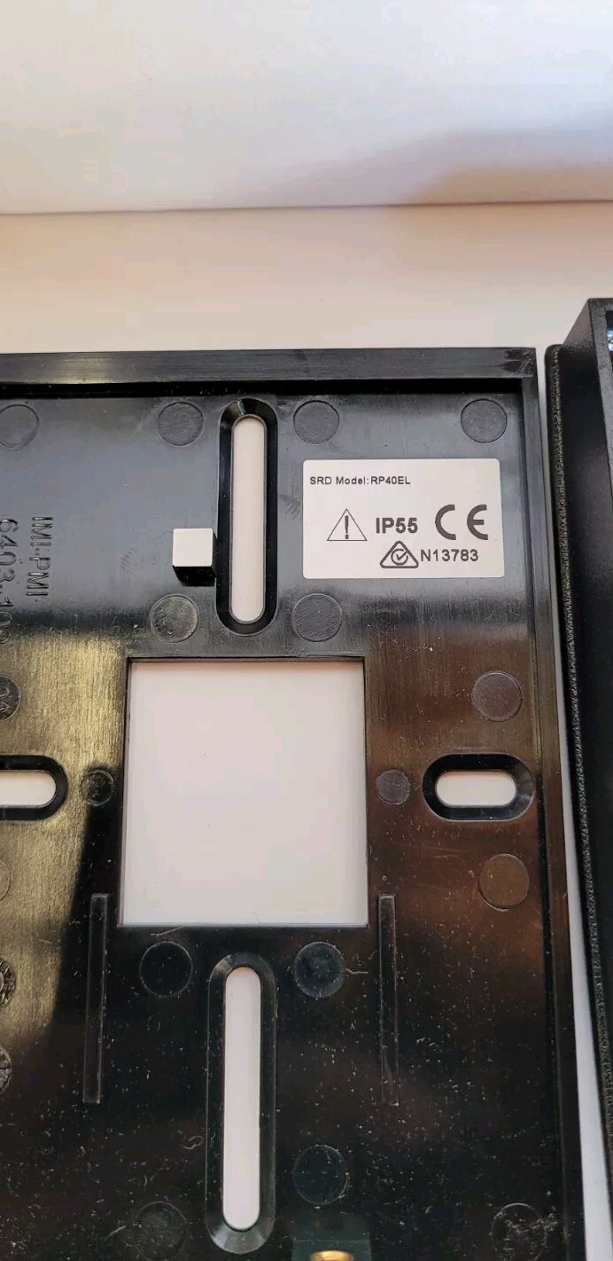 HID multiCLASS SE RP40 Wall Switch Reader 920LTNNEK00017