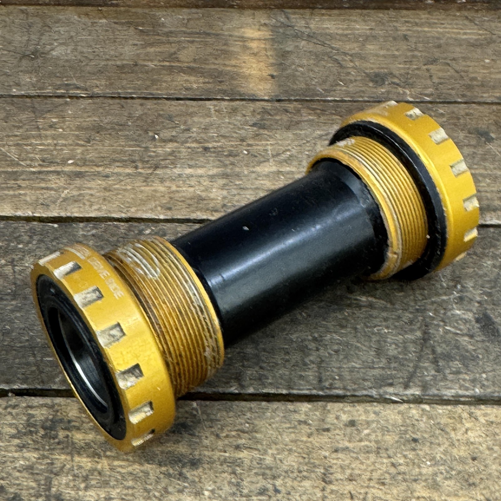 Hope External Bottom Bracket BSA 73mm 24mm Hollowtech II Gold Stainless Steel