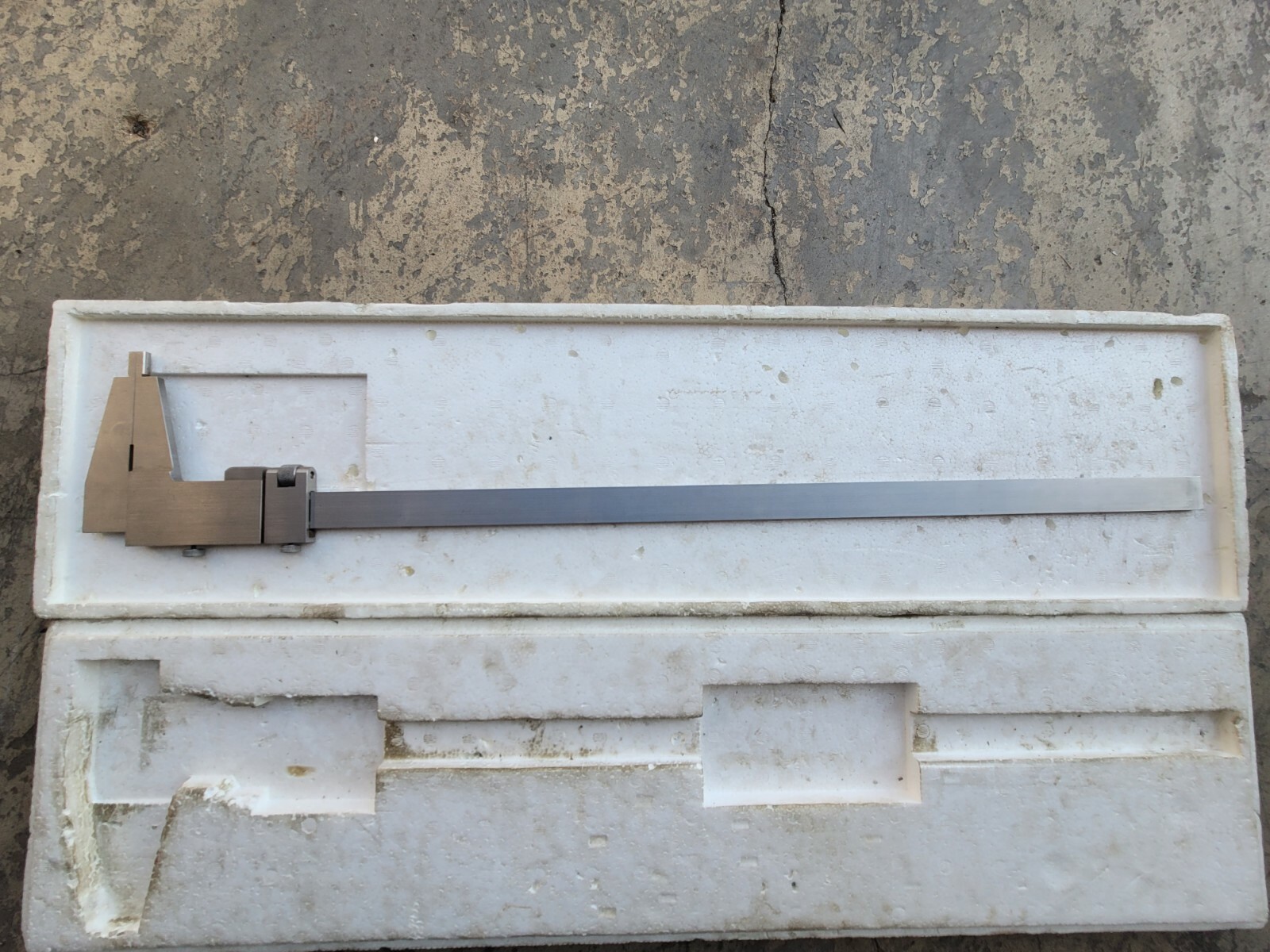 Mitutoyo Vernier Caliper 24in