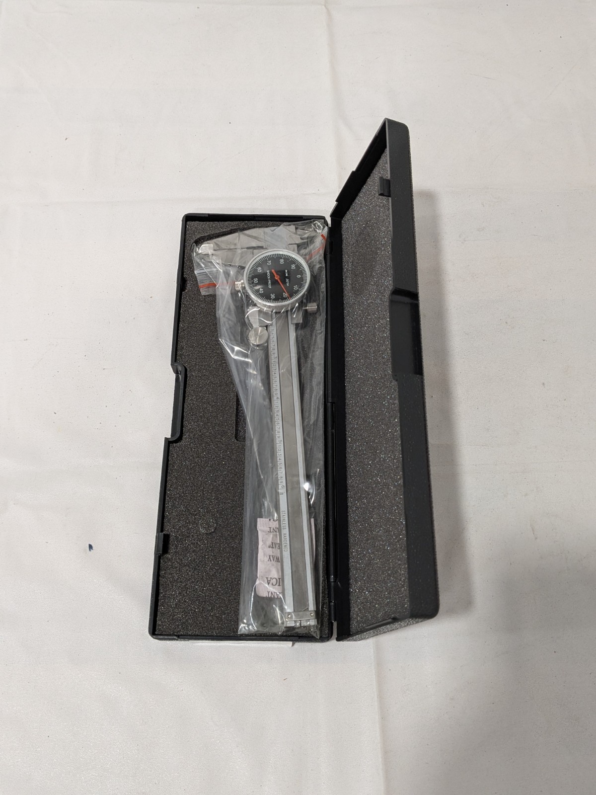 Dial Caliper: 6", 0.001" Graduation, 0.1" per Revolution, Steel J