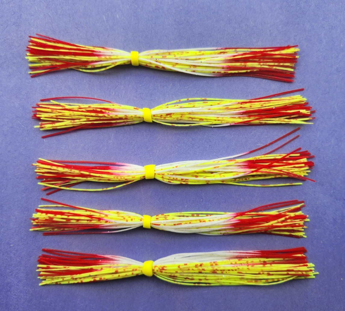 5 Silicone Skirts White Chart Red Spots/Red Tip #5-215-BL93 Spinnerbait Buzz Jig