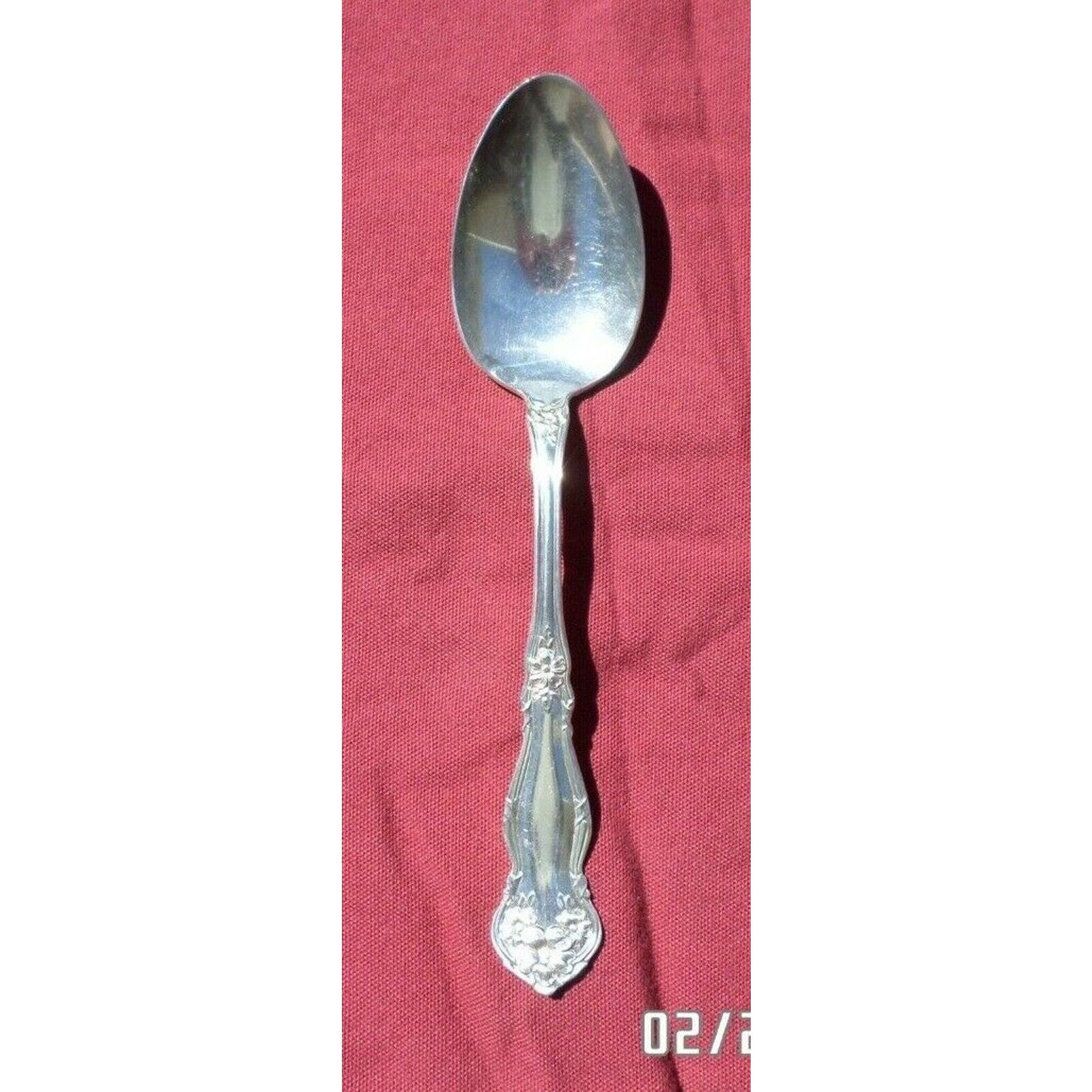 Wm Rogers & Son Bristol or Arbutus Serving Spoon 8-1/8"