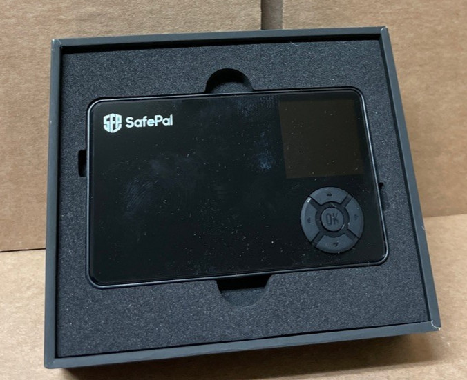 SafePal S1 Hardware Wallet - Advanced Security Black New