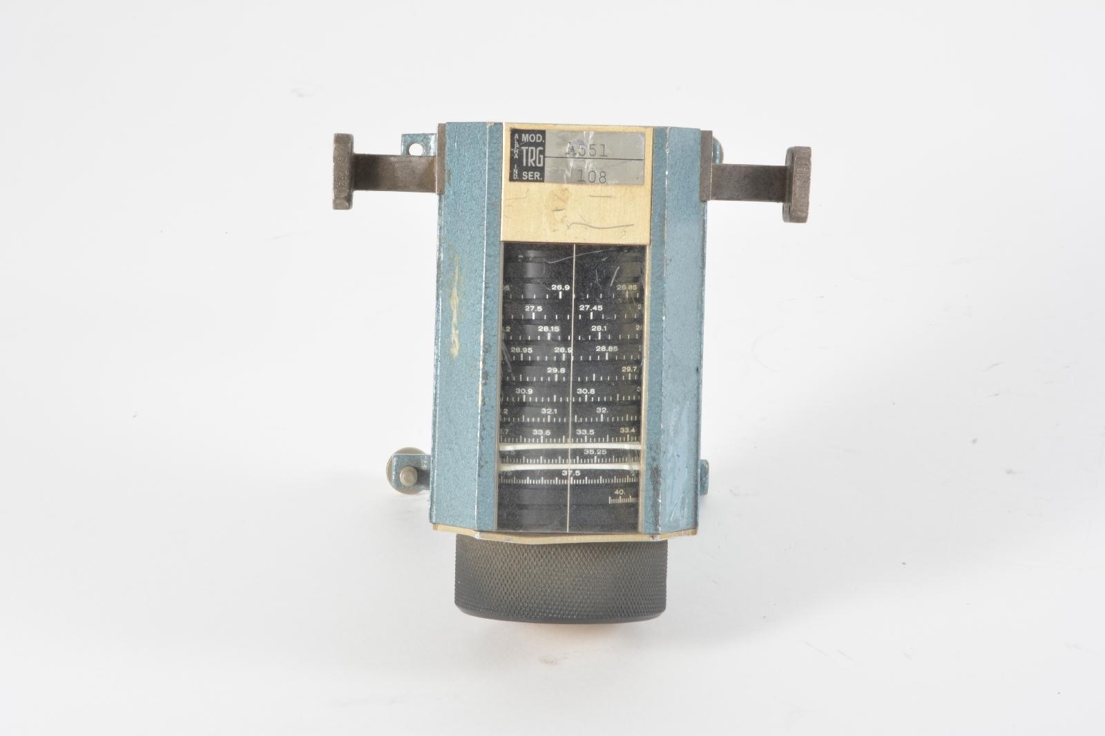 Alpha Industries / TRG A551 Direct Reading Frequency Meter