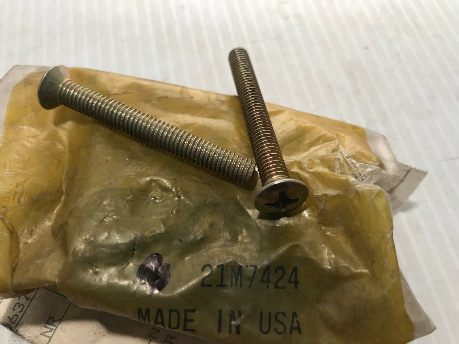 21M7424  GENUINE John Deere  CAP SCREW BOLT QTY of 5  Replaces GX21338 & GC00537
