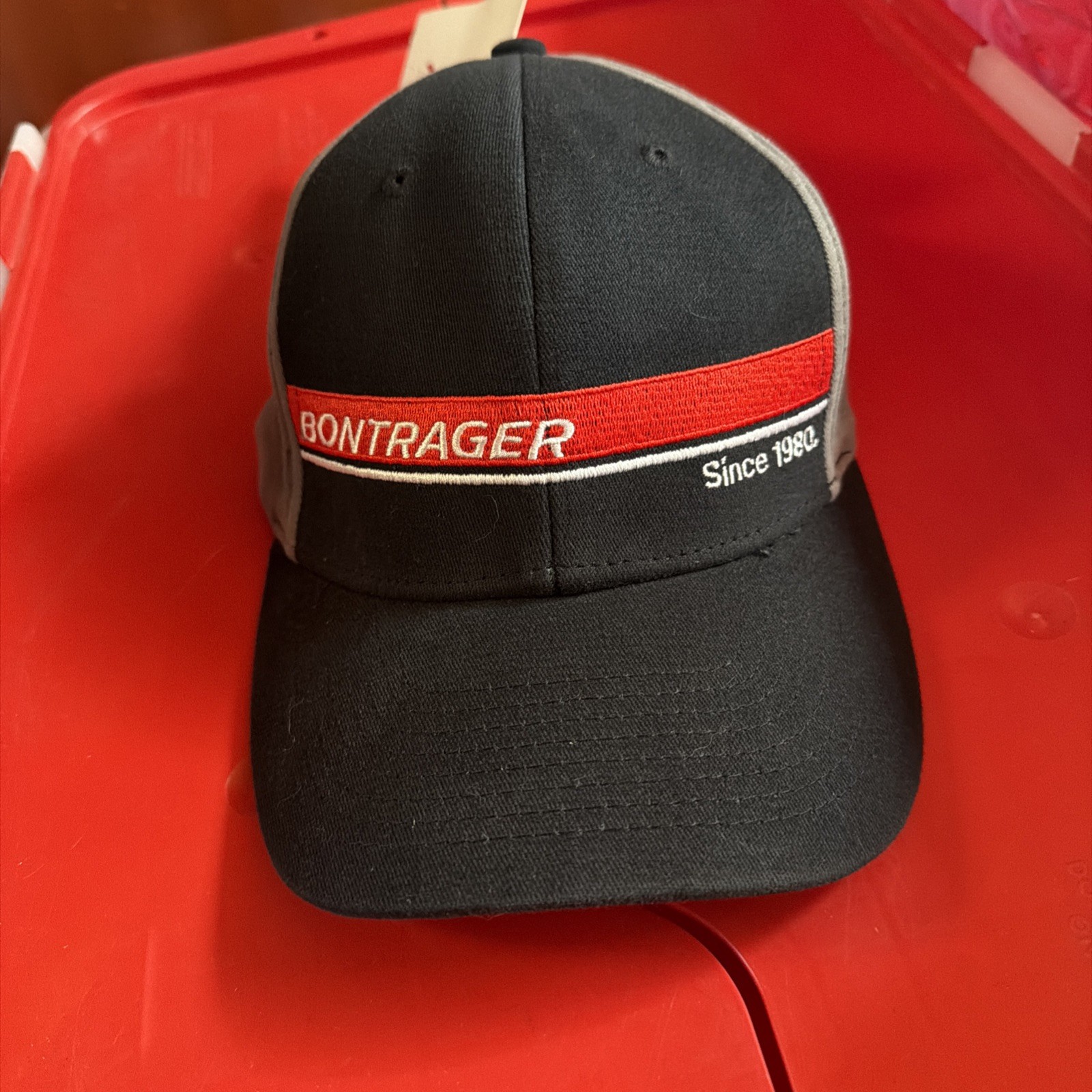 Bontrager Stripe Baseball Cap Flexfit L/XL Black/Grey