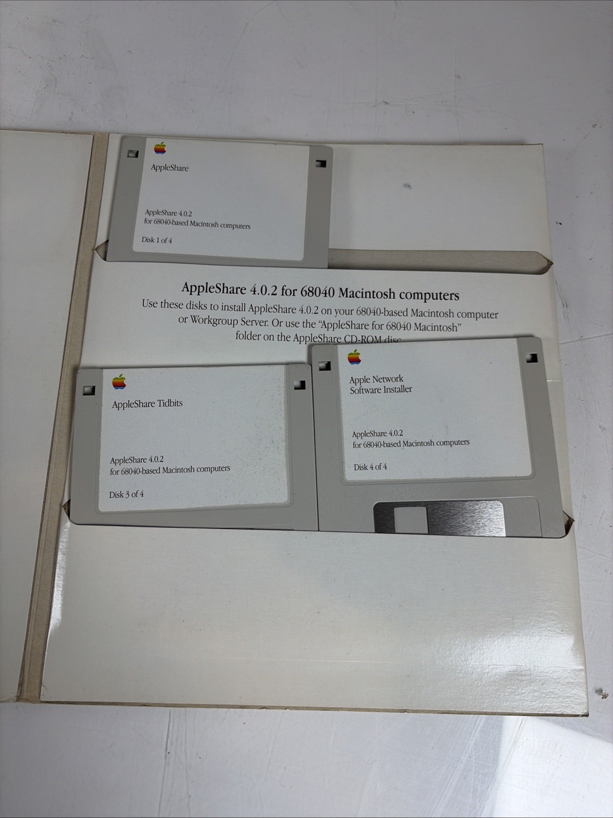Apple AppleShare Software Version 4.0 1994 602-9002-A