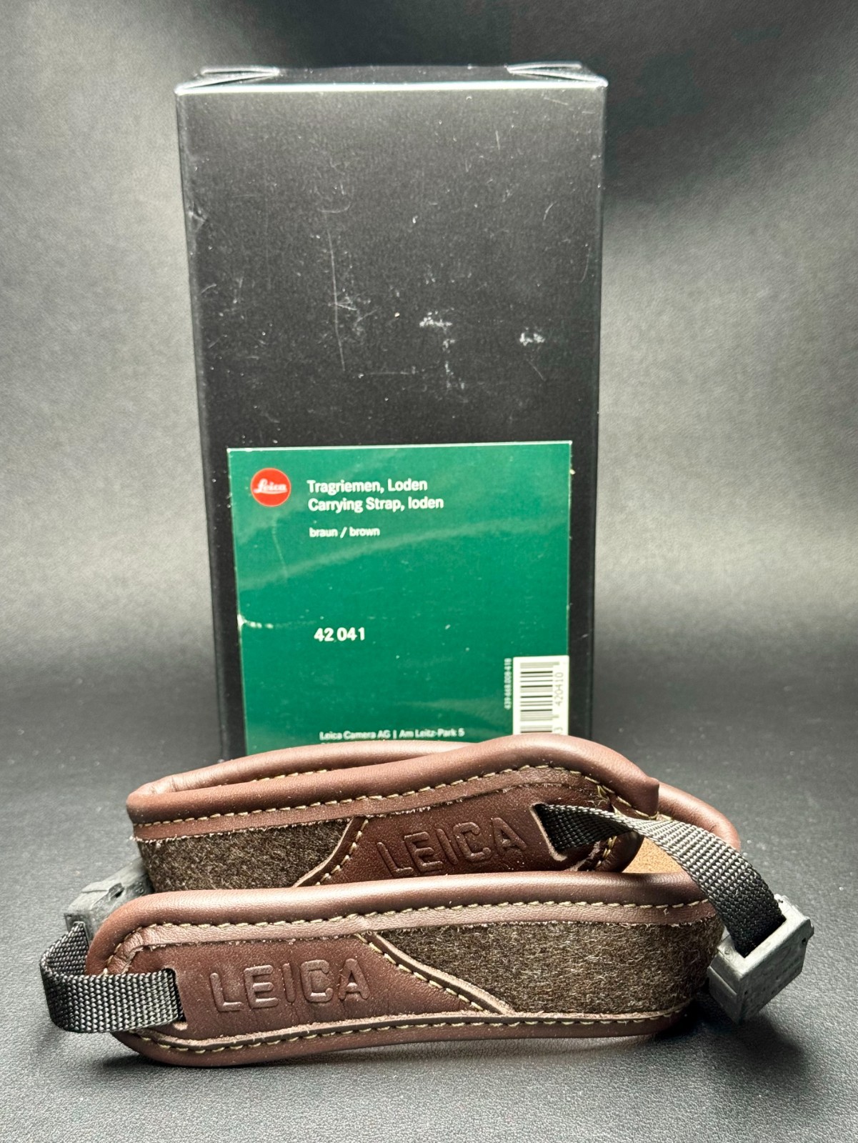 Leica Binocular Carry Strap Loden Brown 42041, Boxed