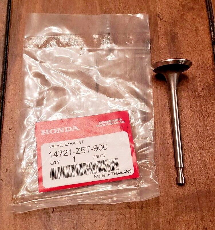 HONDA Exhaust Valve GX340 GX390 EB5000 EM5000 EU6500 14721-Z5T-900 Genuine OEM