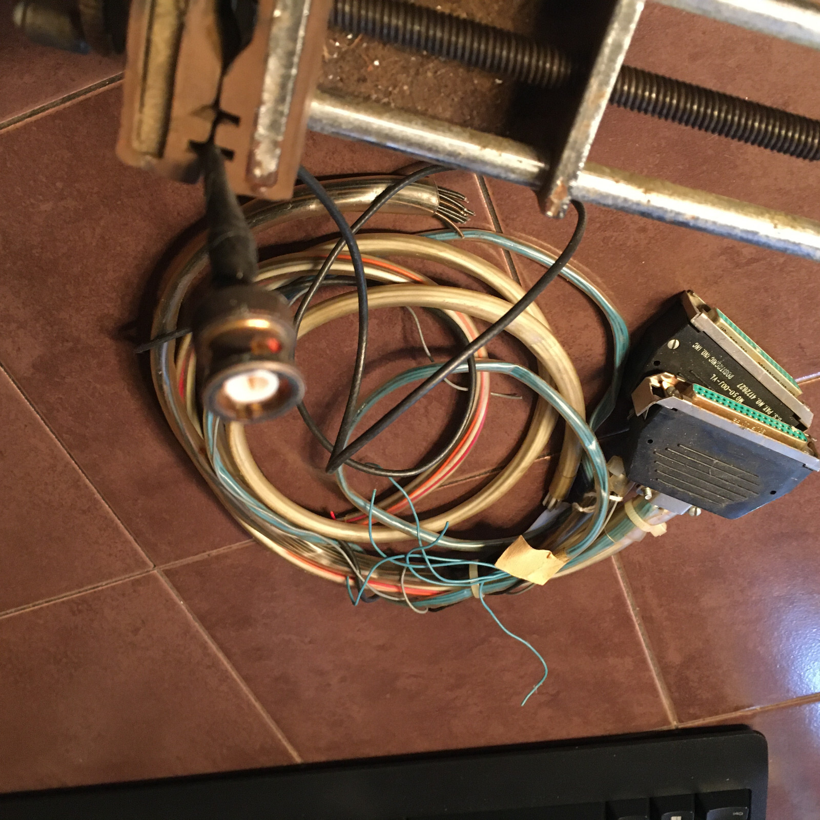 King KNR-634 connectors with wires