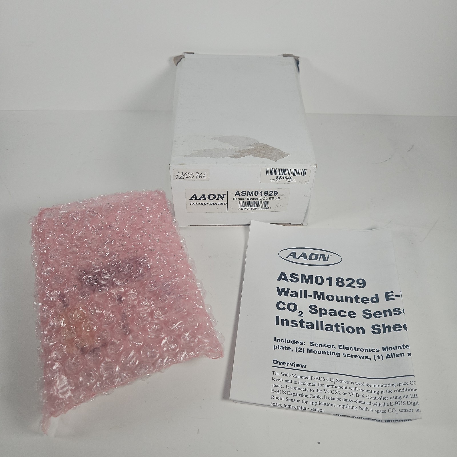 New AAON WattMaster OE256-05 ASM01829 E-Bus CO2 Sensor Wall Mounted Unit in Box
