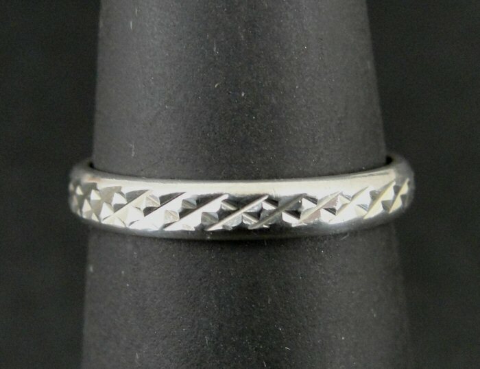 Wheeler WM Ring Silver Band with Texture Sterling 925 Size 4 Band Ring